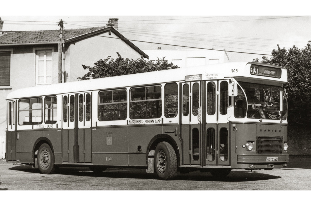 Le SC10U n° 1106 au terminus de Sathonay Manutension en 1976