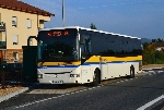 Le Récréo n° 2113 de CarPostal est vu sur la ligne 1980 à son terminus St Romain de Jalionas. Octobre 2015.
