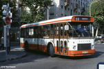 Le SC10U LS rénové n° 2400 au carrefour Charlemagne-Suchet sur la nouvelle ligne 88 en octobre 1985