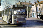 Le SC10L n° 2250 (ex 150), encore en livrée TUL, en janvier ou février 1974 à Montluel<br><i>Seul le blason de la Ville de Lyon a été apposé et le CR est encore en tenue Lafond</i>